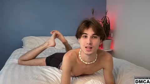 Snapshot of lucacharm chatting on August 5, 2026, 12:19 pm lucacharm online show from August 5, 2026, 12:19 pm