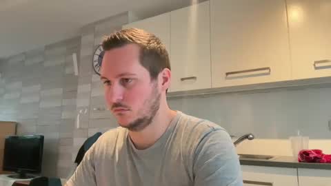 Lucas online show from December 31, 2024, 10:58 am