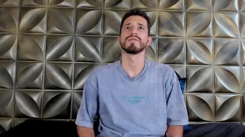 Lucas online show from April 5, 2026, 4:15 pm