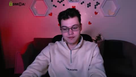 Snapshot of lucas_long_ chatting on October 7, 2025, 7:11 pm lucas_long_ online show from October 7, 2025, 7:11 pm