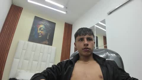  LUCAS RIVAS  online show from December 15, 2025, 10:14 pm