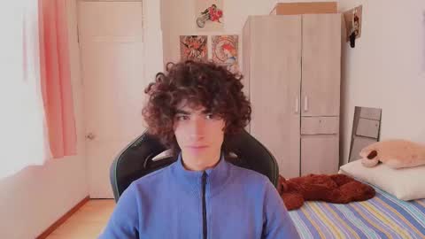 lucas_xo online show from March 24, 2026, 4:34 pm