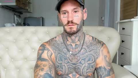 lucasexclusive online show from September 14, 2025, 4:11 am