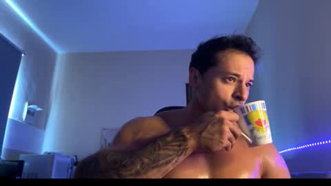 lucasfit24 online show from February 4, 2026, 2:56 pm