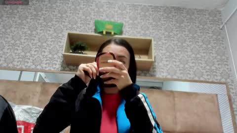 MIA HOT online show from March 7, 2025, 12:12 pm