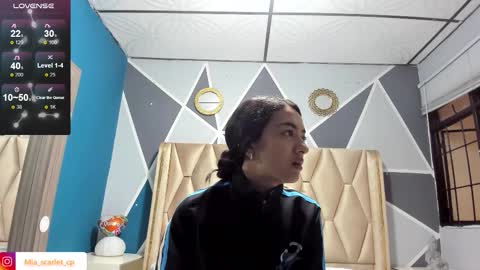 MIA HOT online show from September 20, 2025, 12:06 pm