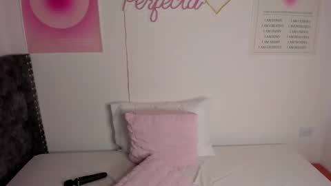 Lucero online show from January 30, 2025, 10:19 pm