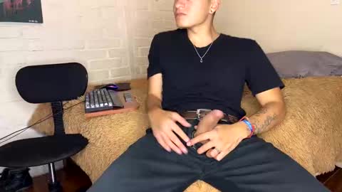 Felipe online show from December 18, 2024, 1:59 am