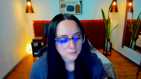 Snapshot of luci__evans chatting on November 18, 2025, 8:57 pm Luci Evans online show from November 18, 2025, 8:57 pm