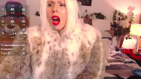 Snapshot of luci__evans chatting on November 22, 2025, 7:07 am Luci Evans online show from November 22, 2025, 7:07 am