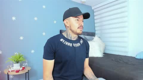 Luci y Fer online show from January 7, 2025, 1:17 am