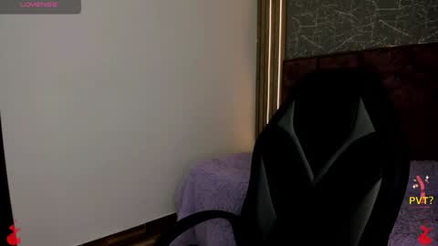 lucia star  online show from January 15, 2025, 10:24 pm