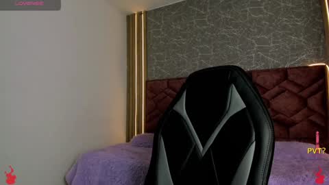 lucia star  online show from January 27, 2025, 11:11 pm