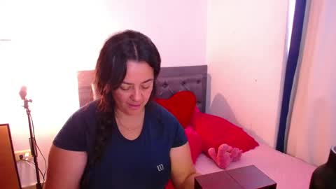 Lucia Vonne online show from June 4, 2026, 8:48 pm