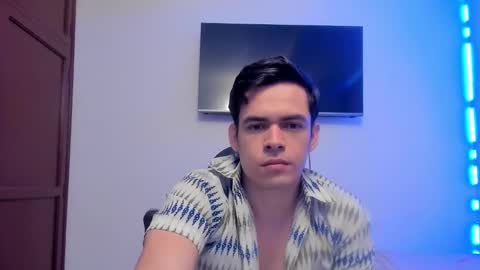 Lucian Gomez online show from October 16, 2025, 7:15 pm