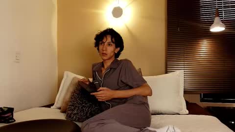 Lucian Morel S online show from November 24, 2025, 12:49 pm