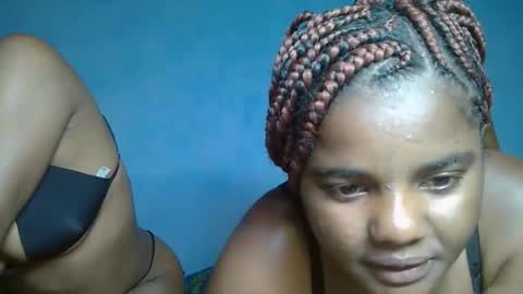 Snapshot of luciana012 chatting on October 3, 2025, 4:15 pm luciana012 online show from October 3, 2025, 4:15 pm