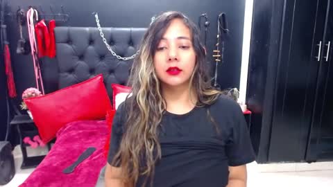Snapshot of luciana_di chatting on April 11, 2026, 7:45 am Luciana Di online show from April 11, 2026, 7:45 am