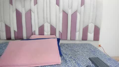 instagram luciana417  online show from February 11, 2025, 3:08 am