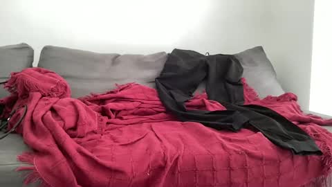 andreanen online show from February 5, 2025, 12:49 pm