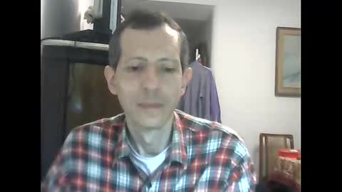 Snapshot of lucianoaxel chatting on December 27, 2024, 12:39 am Luciano online show from December 27, 2024, 12:39 am