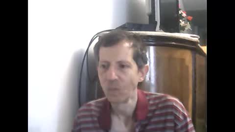 Snapshot of lucianoaxel chatting on February 22, 2025, 7:03 pm Luciano online show from February 22, 2025, 7:03 pm