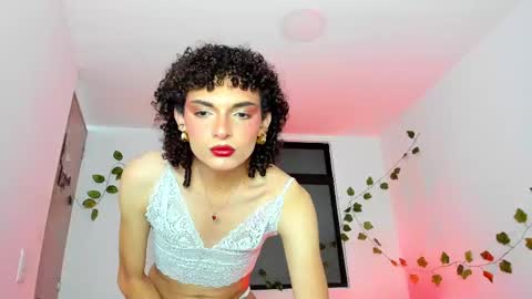 Lucy or Lucian 3 Come to my social Links3   online show from February 23, 2025, 4:39 am
