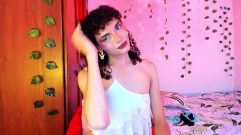 Lucy or Lucian 3 Come to my social Links3   online show from September 18, 2025, 9:28 pm