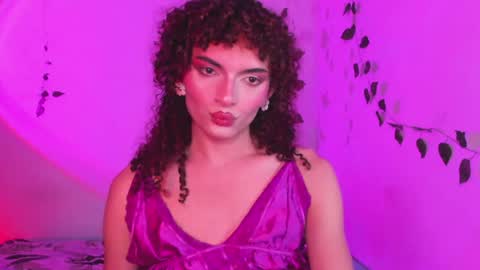 Lucy or Lucian 3 Come to my social Links3   online show from June 4, 2026, 7:25 am
