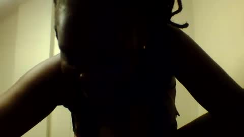 Snapshot of luciaresa chatting on June 19, 2026, 8:51 am luciaresa online show from June 19, 2026, 8:51 am