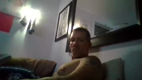 Snapshot of lucidsylense chatting on June 21, 2026, 8:39 am lucidsylense online show from June 21, 2026, 8:39 am