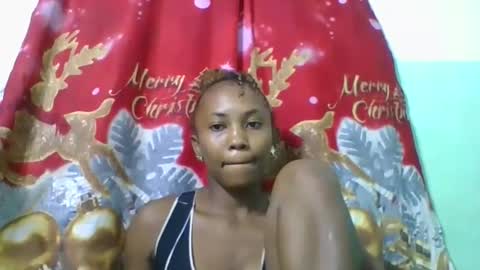 lucie196645 online show from May 14, 2026, 6:37 pm