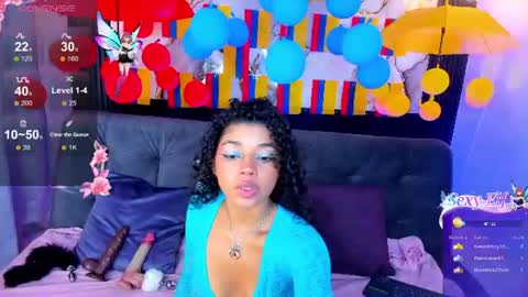 Snapshot of lucie_petite chatting on June 21, 2026, 6:32 pm Lucie - online show from June 21, 2026, 6:32 pm