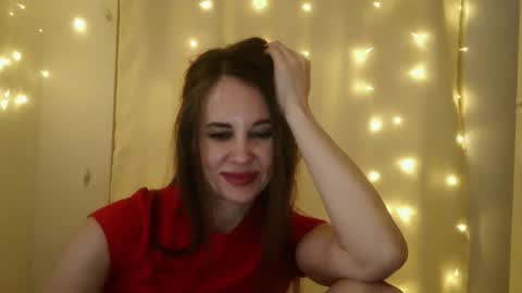 LucieMack online show from April 10, 2026, 8:35 pm