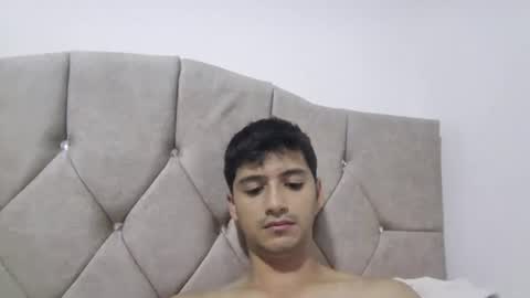 Snapshot of lucifferr_ chatting on June 25, 2026, 1:05 am leonel online show from June 25, 2026, 1:05 am