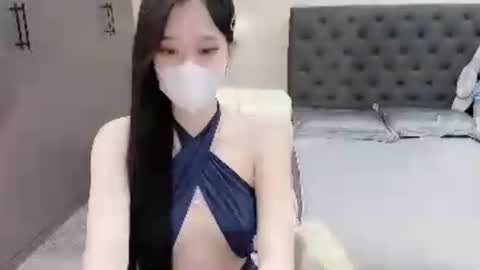 lucii04 online show from July 11, 2026, 6:43 pm