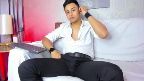 Leo online show from February 6, 2025, 2:37 pm