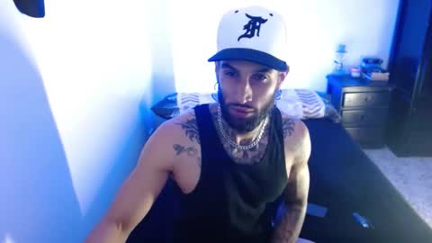 luciifer_hills online show from November 20, 2025, 3:12 pm