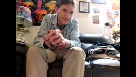 luciousloxs online show from April 2, 2026, 6:00 am