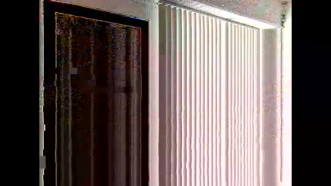 luciousloxs online show from April 26, 2026, 11:35 pm