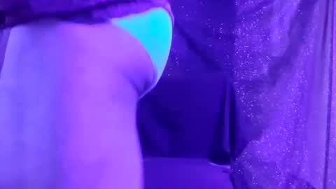 Snapshot of luckazy chatting on December 8, 2024, 4:46 am Lucky Eid Azy online show from December 8, 2024, 4:46 am