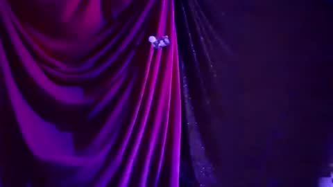 Snapshot of luckazy chatting on December 26, 2024, 7:45 am Lucky Eid Azy online show from December 26, 2024, 7:45 am