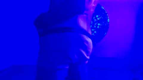 Snapshot of luckazy chatting on January 19, 2025, 6:53 am Lucky Eid Azy online show from January 19, 2025, 6:53 am