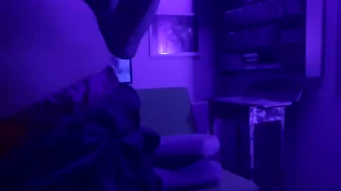 Snapshot of luckazy chatting on February 9, 2025, 3:32 am Lucky Eid Azy online show from February 9, 2025, 3:32 am