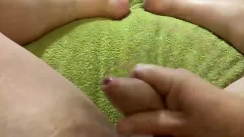 Snapshot of lucky1961 chatting on February 13, 2025, 5:44 pm lucky1961 online show from February 13, 2025, 5:44 pm