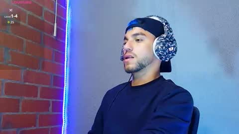 lucky_blessed online show from November 17, 2025, 7:47 am