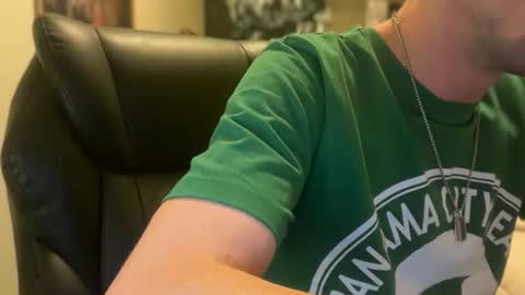 lucky_bme online show from June 8, 2026, 3:51 am