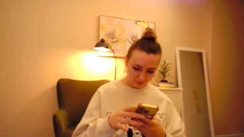 Snapshot of lucky_foryou_baby chatting on December 18, 2024, 10:30 am lucky_foryou_baby online show from December 18, 2024, 10:30 am