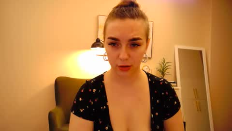 Snapshot of lucky_foryou_baby chatting on January 18, 2025, 8:10 am lucky_foryou_baby online show from January 18, 2025, 8:10 am