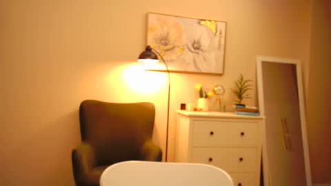 Snapshot of lucky_foryou_baby chatting on February 5, 2025, 6:37 pm lucky_foryou_baby online show from February 5, 2025, 6:37 pm